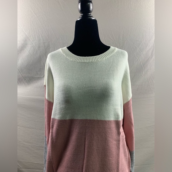 Color Block Sweater Dress - Picture 8 of 8